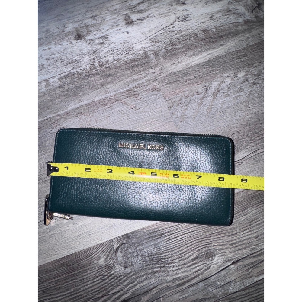 Michael Kors Jet Set Green Pebbled Leather Zip Around Continental Wallet - Picture 7 of 8